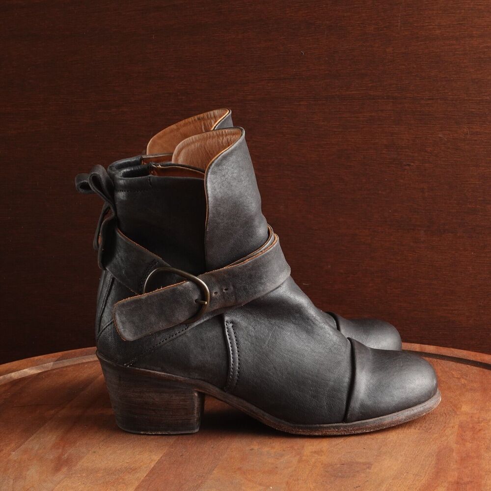 P. Monjo Boots Womens SZ EU 36 US 6 BLK Lexi Ankle Leather Pull On Moto Casual